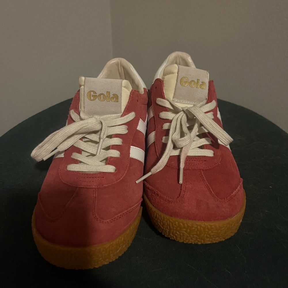 Gola Sneakers in Red and White